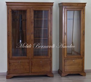 Classic style rifle display cabinet, Italian artisan product